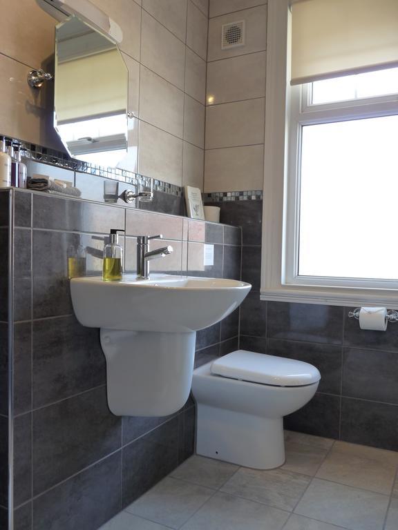 Cornerways Guest House Llandudno Dış mekan fotoğraf