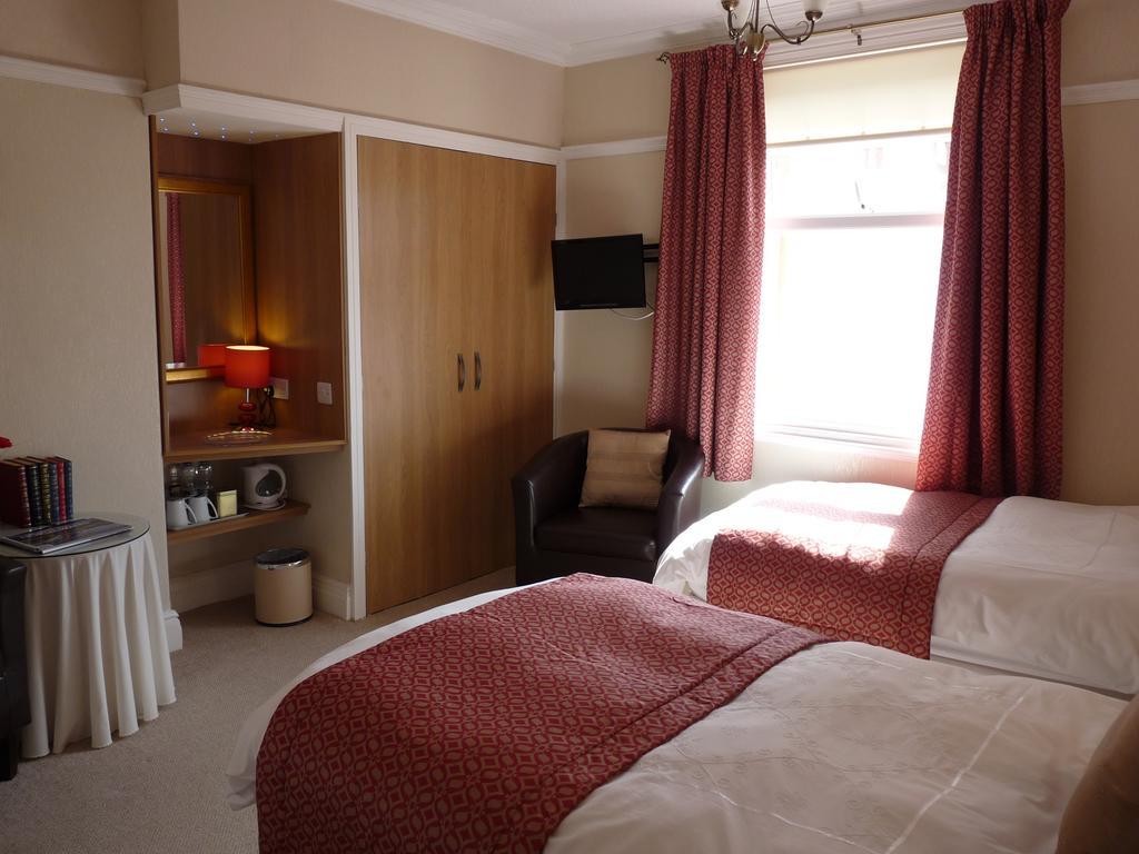 Cornerways Guest House Llandudno Dış mekan fotoğraf